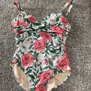 Floral Print Women's Swimsuit